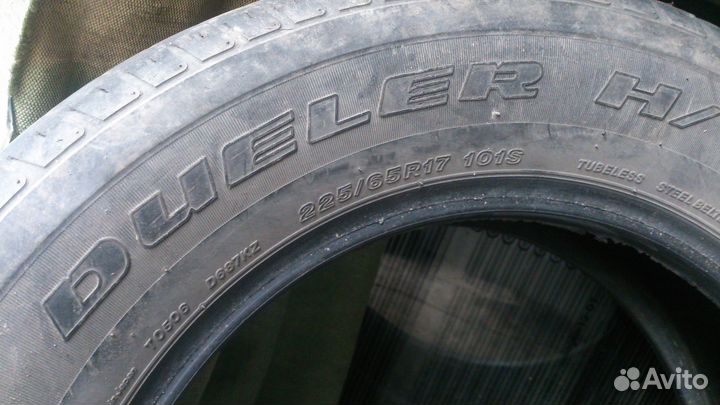 Bridgestone Dueler A/T 225/65 R17