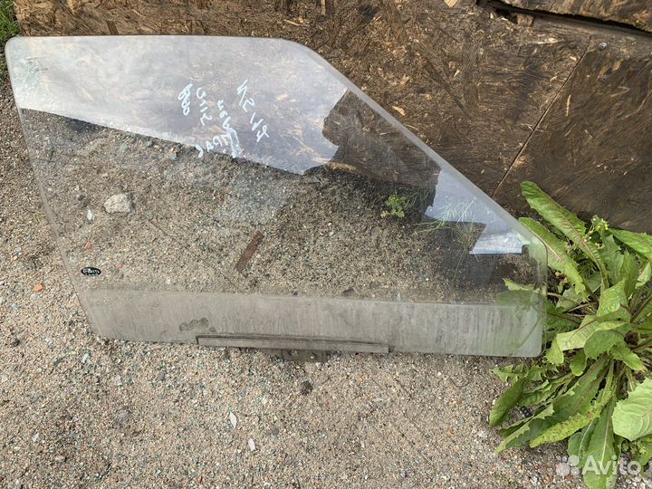 Стекло передние правое ваз 2115