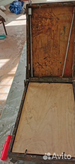 Мольберт художественный