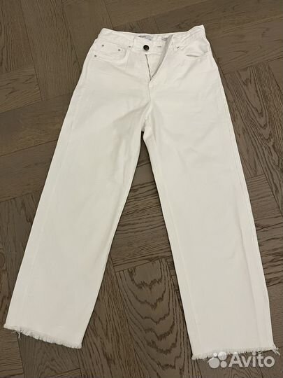 Джинсы bershka