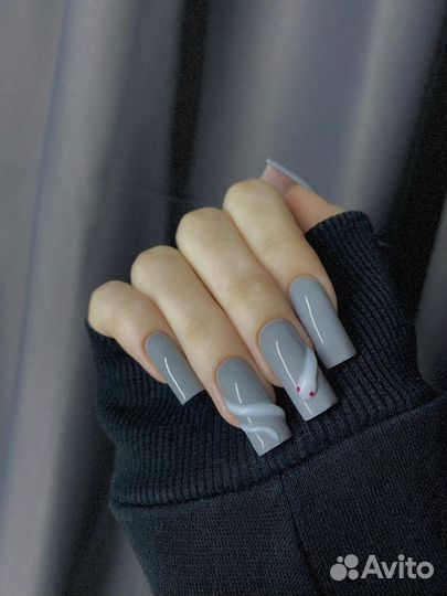 Мастер маникюра