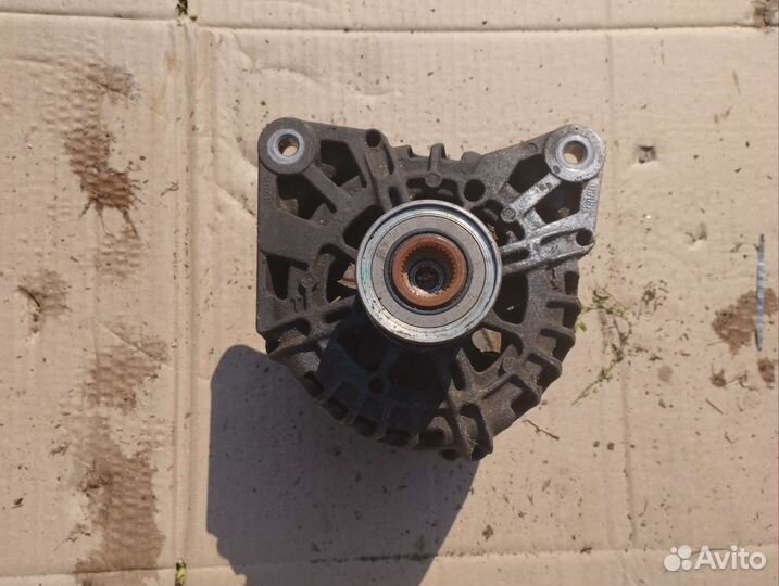 Генератор Renault Duster 1 4WD 2.0