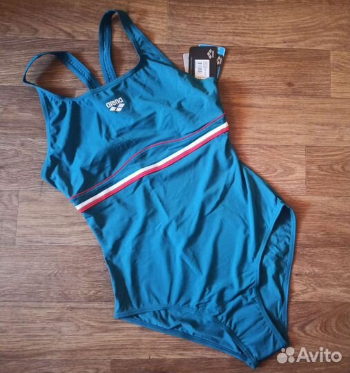 Купальники женские Арена, новые