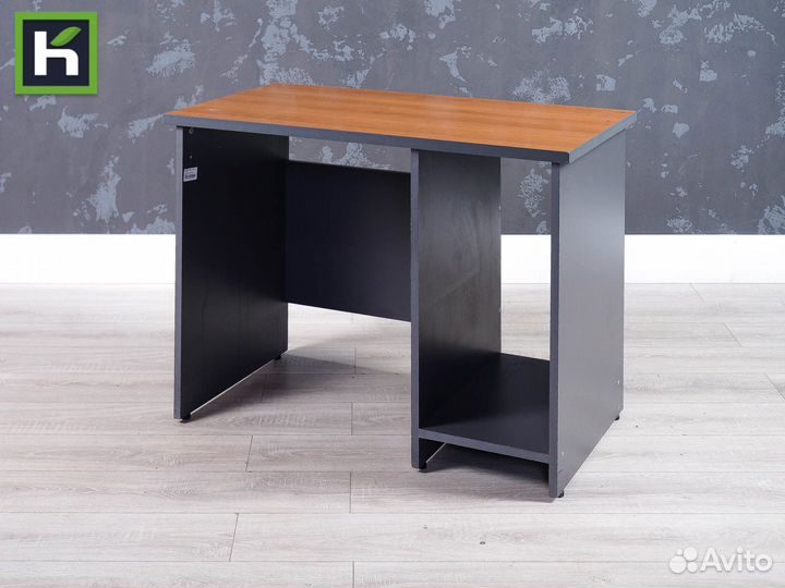 Письменный стол. Офисная мебель бу