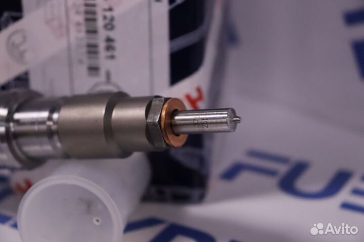 Форсунка топливная 0445120461