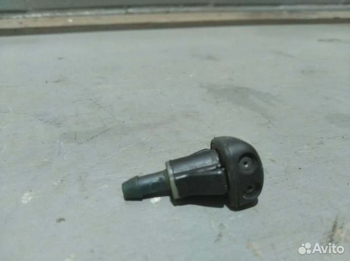 Форсунка стеклоомывателя передняя Kia Picanto 1.0