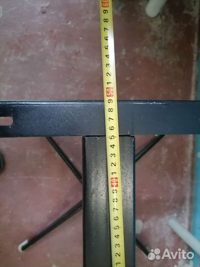 Подставка для телевизора