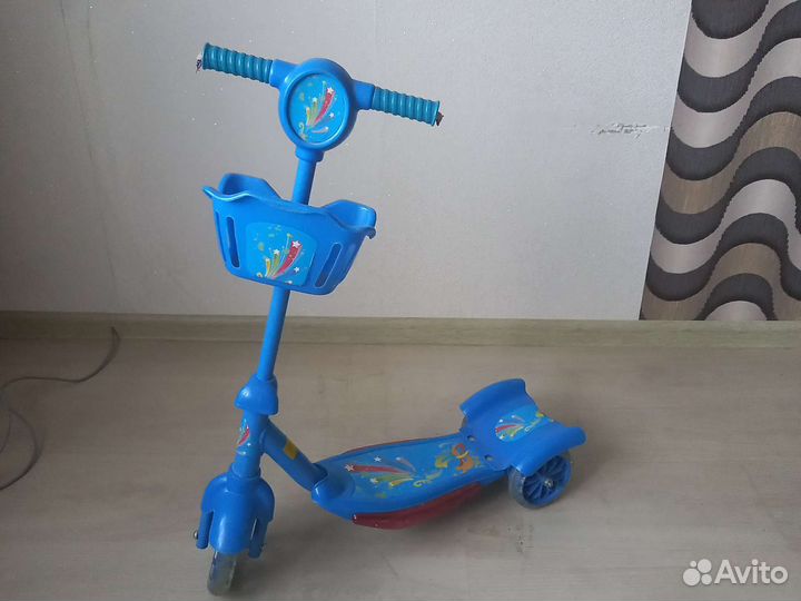 Самокат детский трехколесный бу