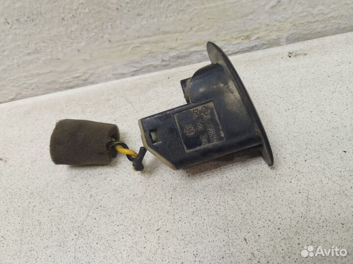 Кнопка Хендай Sonata 3 Y3