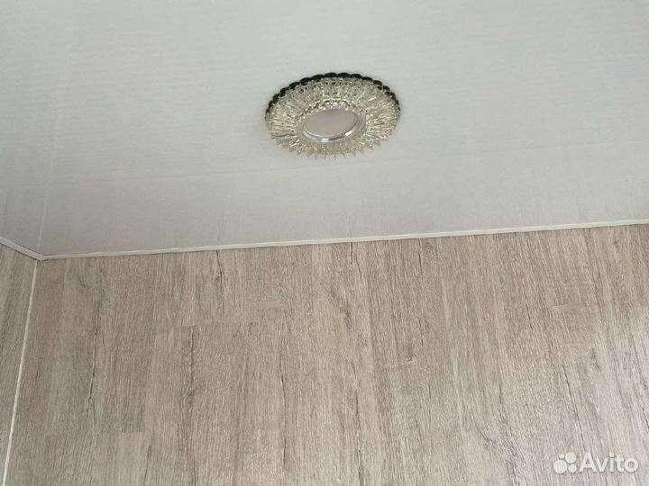 Отделка балкона