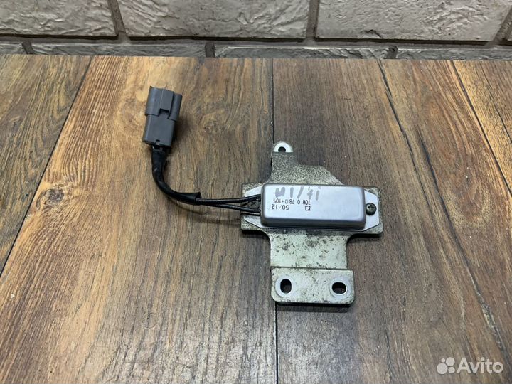 Nissan Tiida Блок управления вентилятором