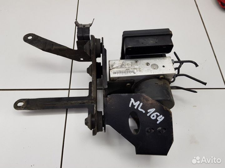 Блок ABS (насос) (Mercedes-Benz M-class)