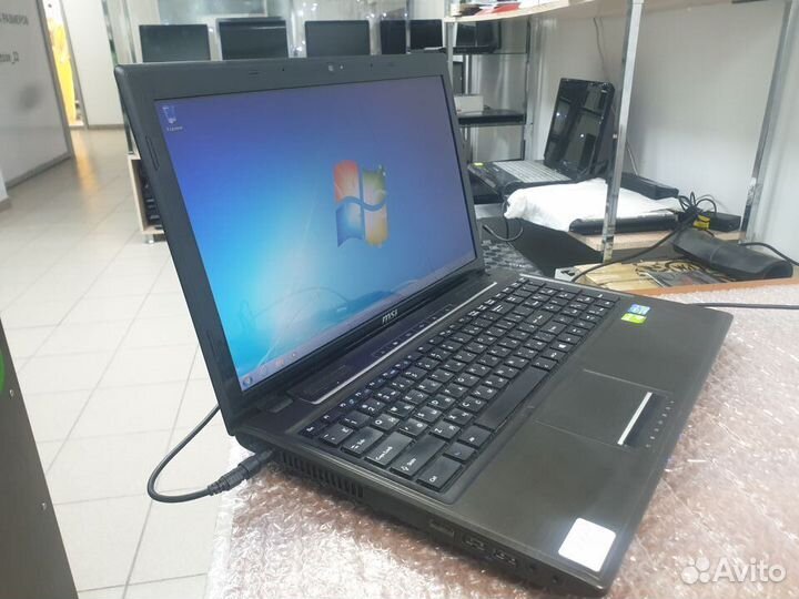 Ноутбук MSI CX61 Core i3 GeForce 730M