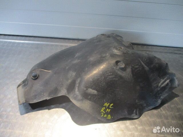 Подкрылок задний правый Renault Megane 2 LM2Y K4M