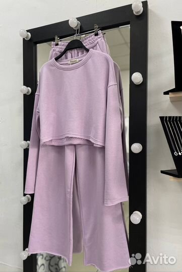 Спортивный костюм женский