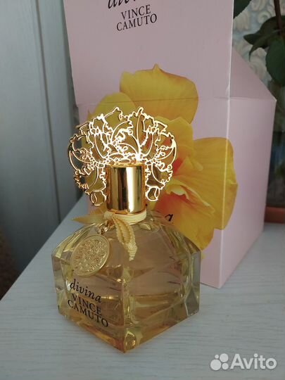 Парфюмироаанная вода divina Vince camuto