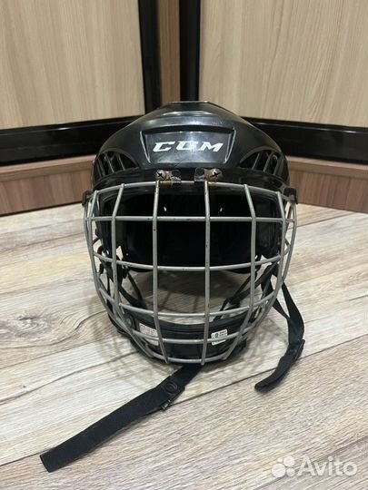Шлем хоккейный взрослый размер m