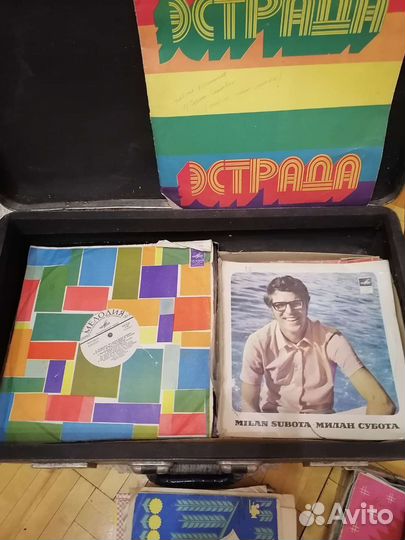 Чемодан с пластинками