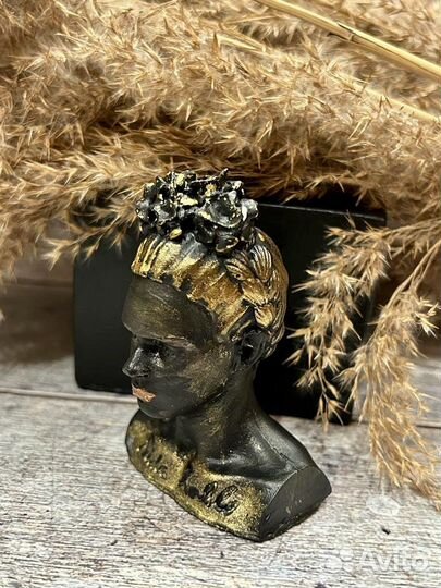 Бюст Фриды Кало