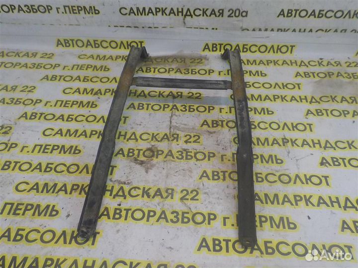 Лента крепления бензобака Honda Civic 4D viii 200