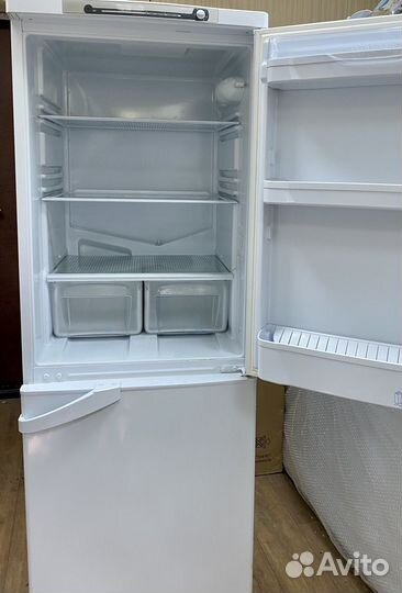 Холодильник Indesit