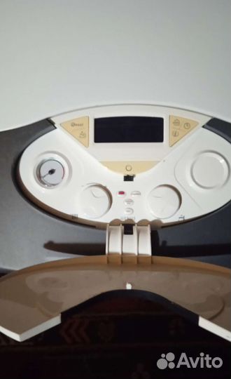 Газовый котел двухконтурный аристон