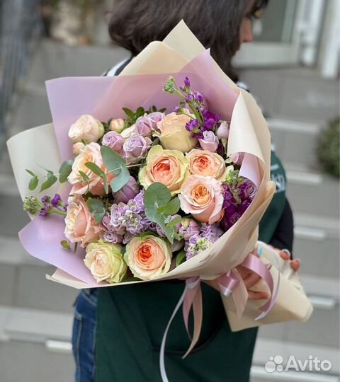 Оригинальные композиции из цветов. Букеты. Доставк