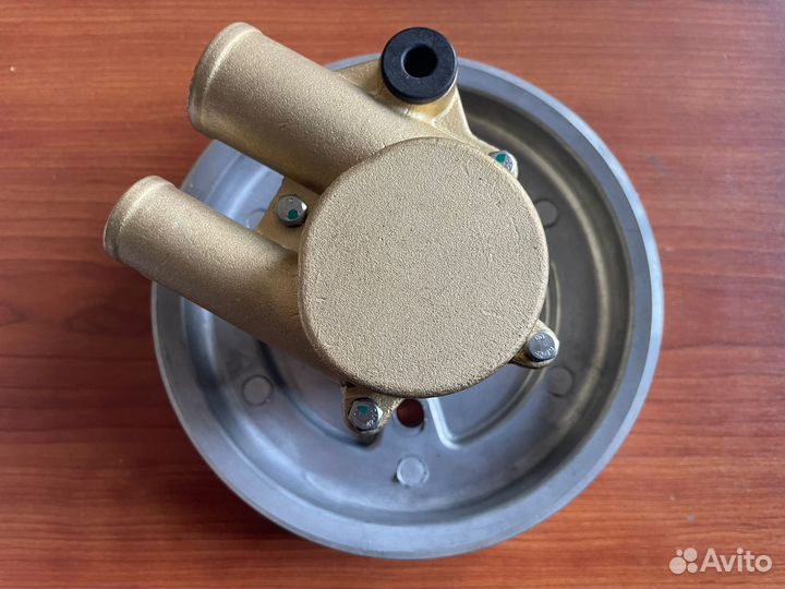 21212799 Помпа забортной воды для Volvo Penta