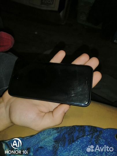 iPhone SE (2020), 64 ГБ