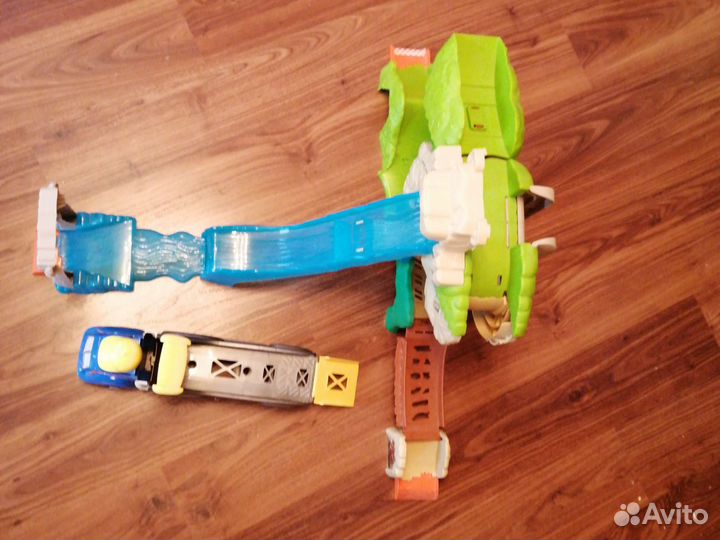 Speed Pipes, Mattel Вспыш