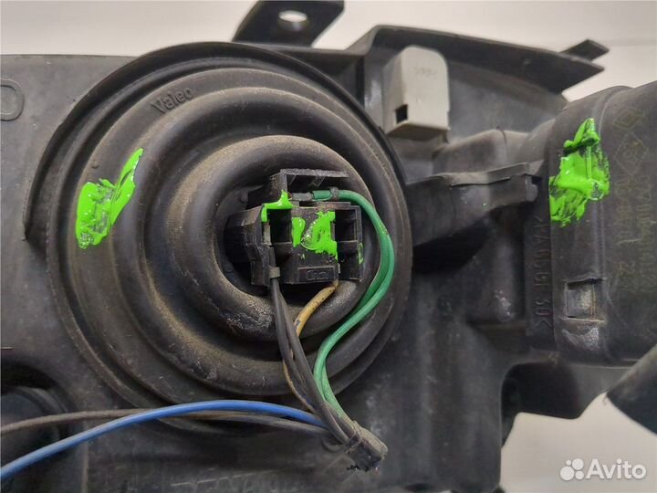 Фара (передняя) Renault Megane, 2001