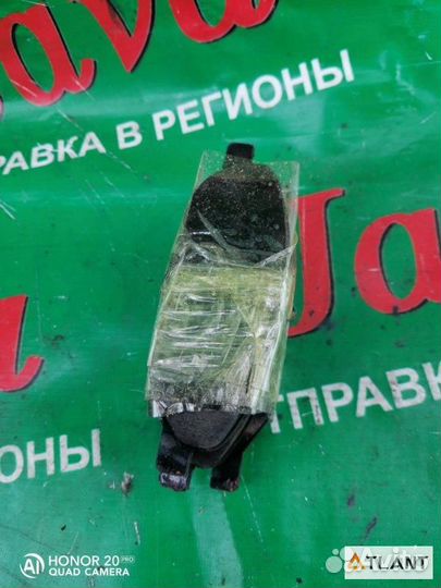 Колодки тормозные передний nissan bluebird sylphy