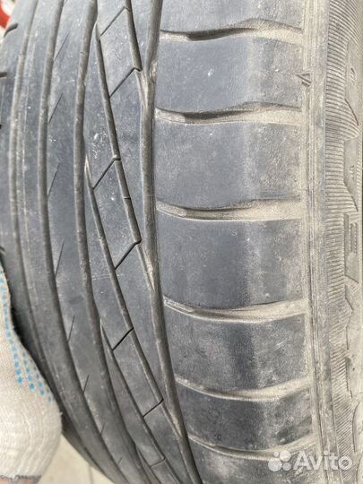 Goodyear Excellence 215/55 R17 94