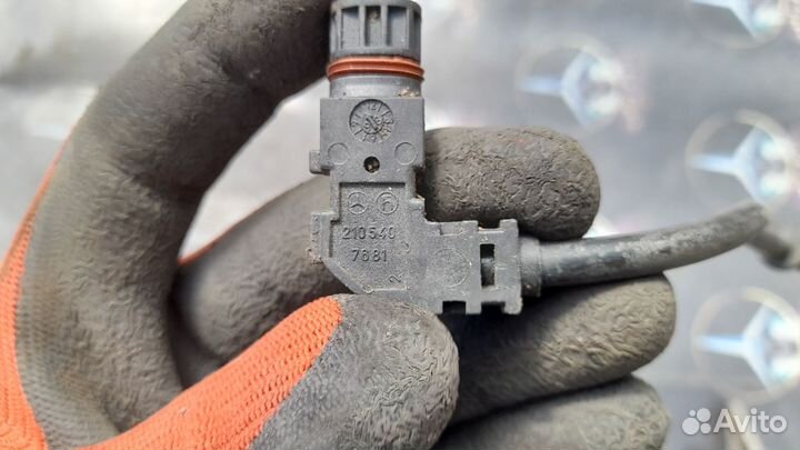 Мерседес E-Класс Передний датчик ABS