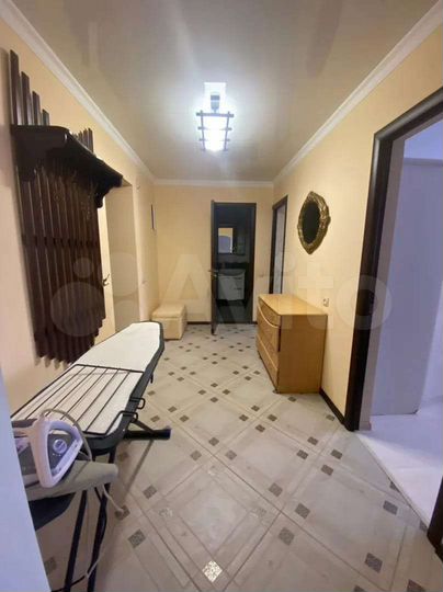 2-к. квартира, 55 м², 1/5 эт.