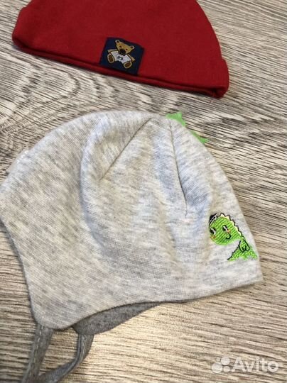 Шапочки на новорожденного