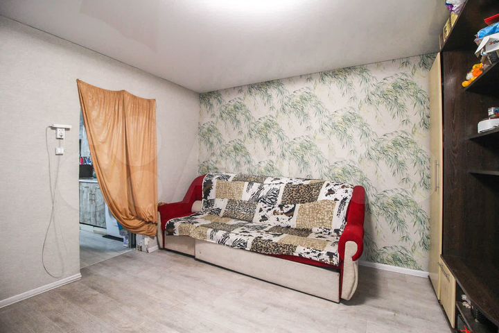 Дом 33 м² на участке 1,7 сот.