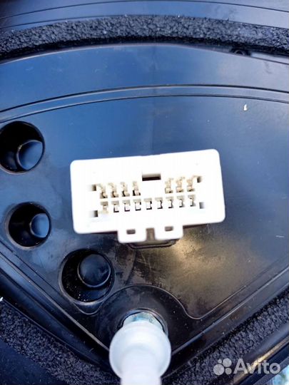 Зеркало правое Hyundai Elantra 2019 белое