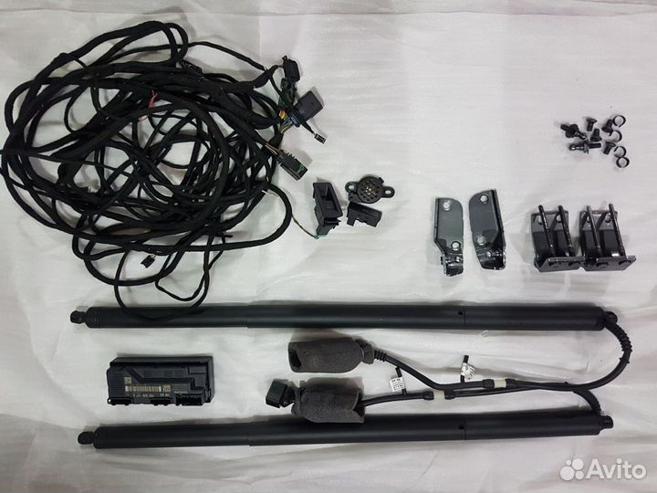 Электропривод багажника