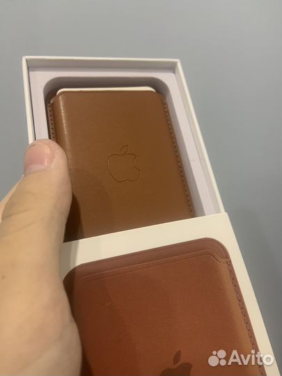 Magsafe wallet