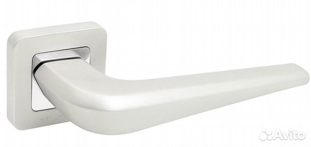 Дверная ручка