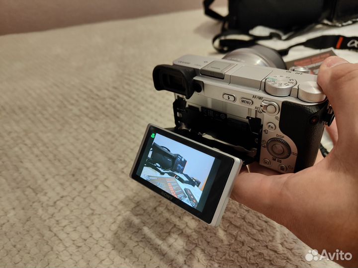 Sony A6400 Kit+ сумка для переноски+карта памяти