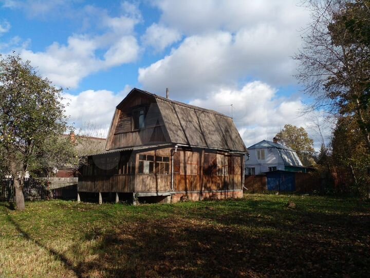 Дом 83,4 м² на участке 6,73 га