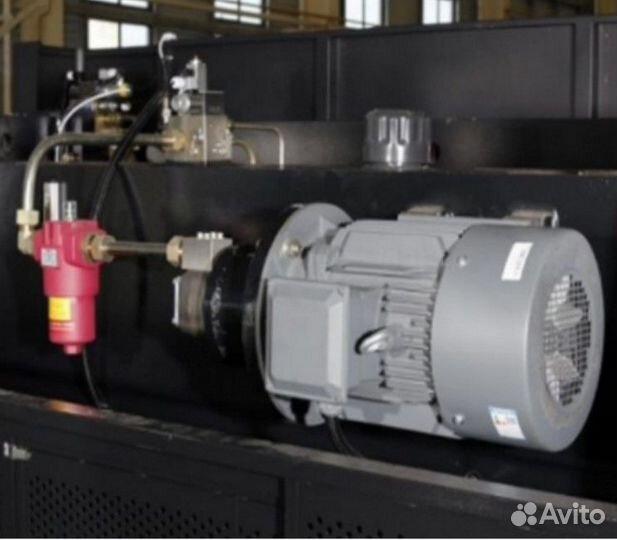 Листогиб 100/3200М(Е22,ручная компенсация прогиба)