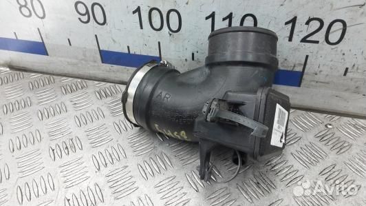 Патрубок воздушного фильтра lexus GS 4 (83H09YS01)