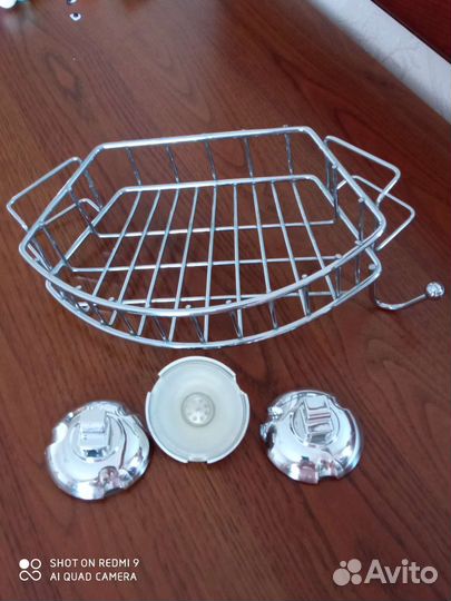 Полочка угловая для ванной