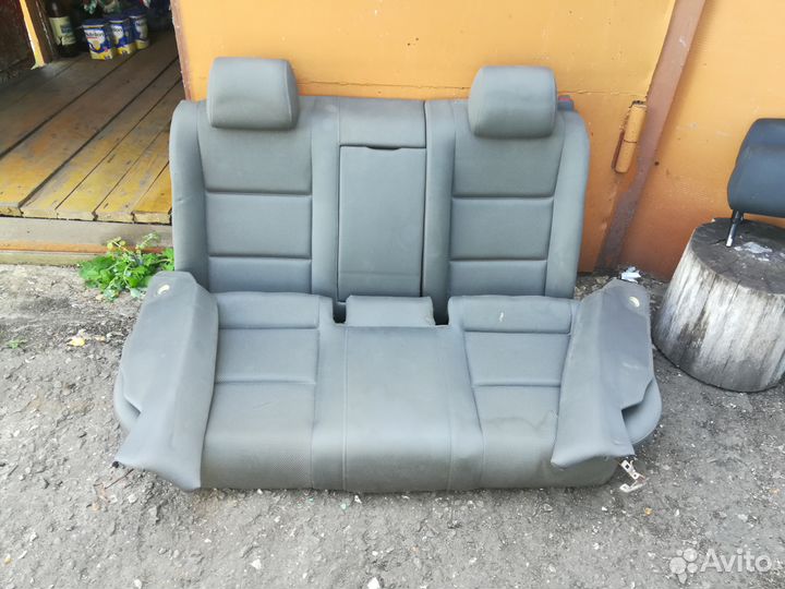 Задние сиденье Audi A4 B6