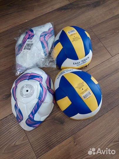Футбольный мяч новый