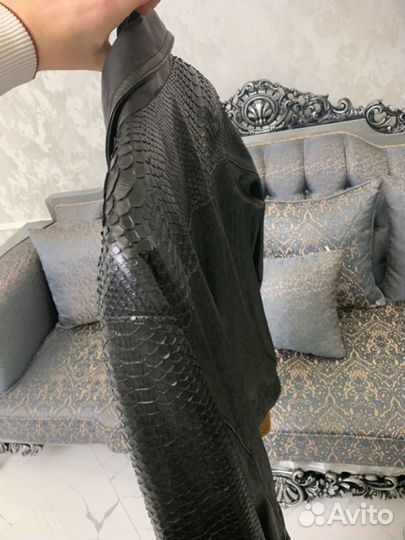 Кожаная куртка