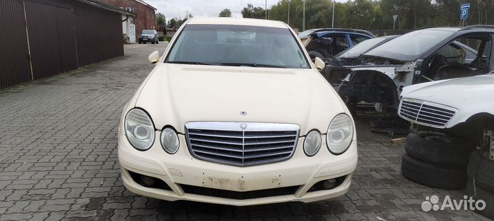 На разбор mercedes w211 рестайлинг 2.2 cdi